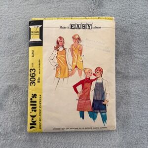 Vintage McCall's 3063 Apron Pattern Large Part Cut Complete 1970s‎